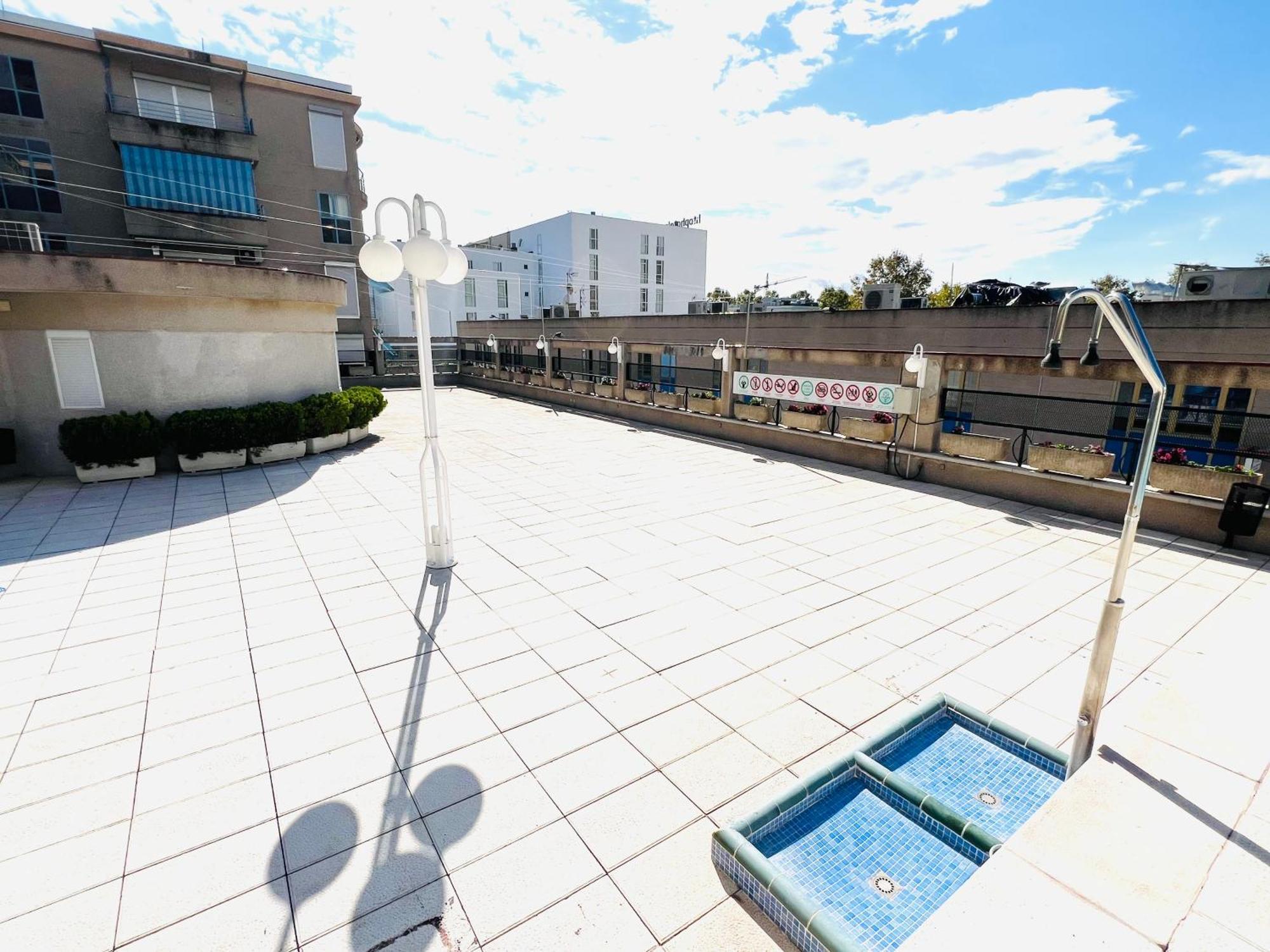 Salvis Terraza Y Piscina Apartment