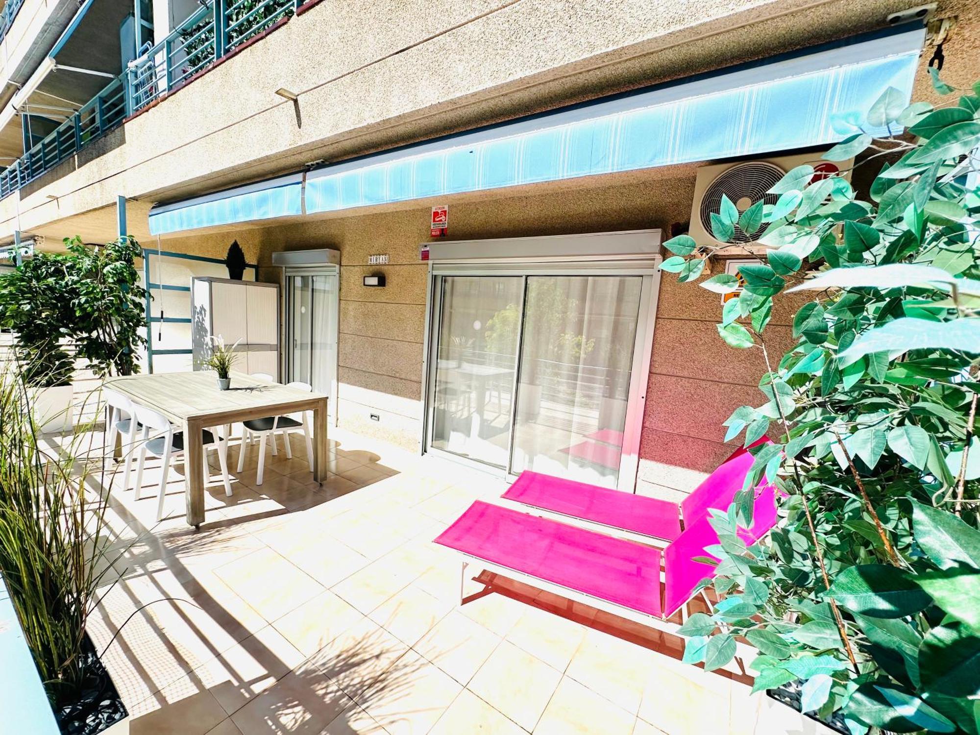 Salvis Terraza Y Piscina Apartment *